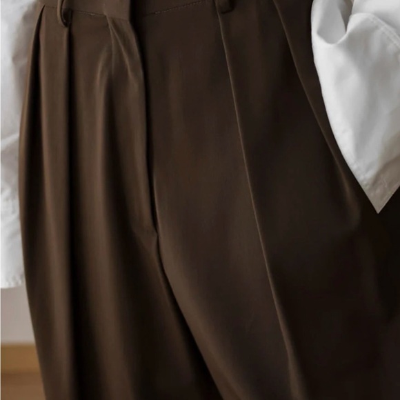 The Frankie Shop Tansy Pleated Trousers - Chocolate - Picture 2 of 7